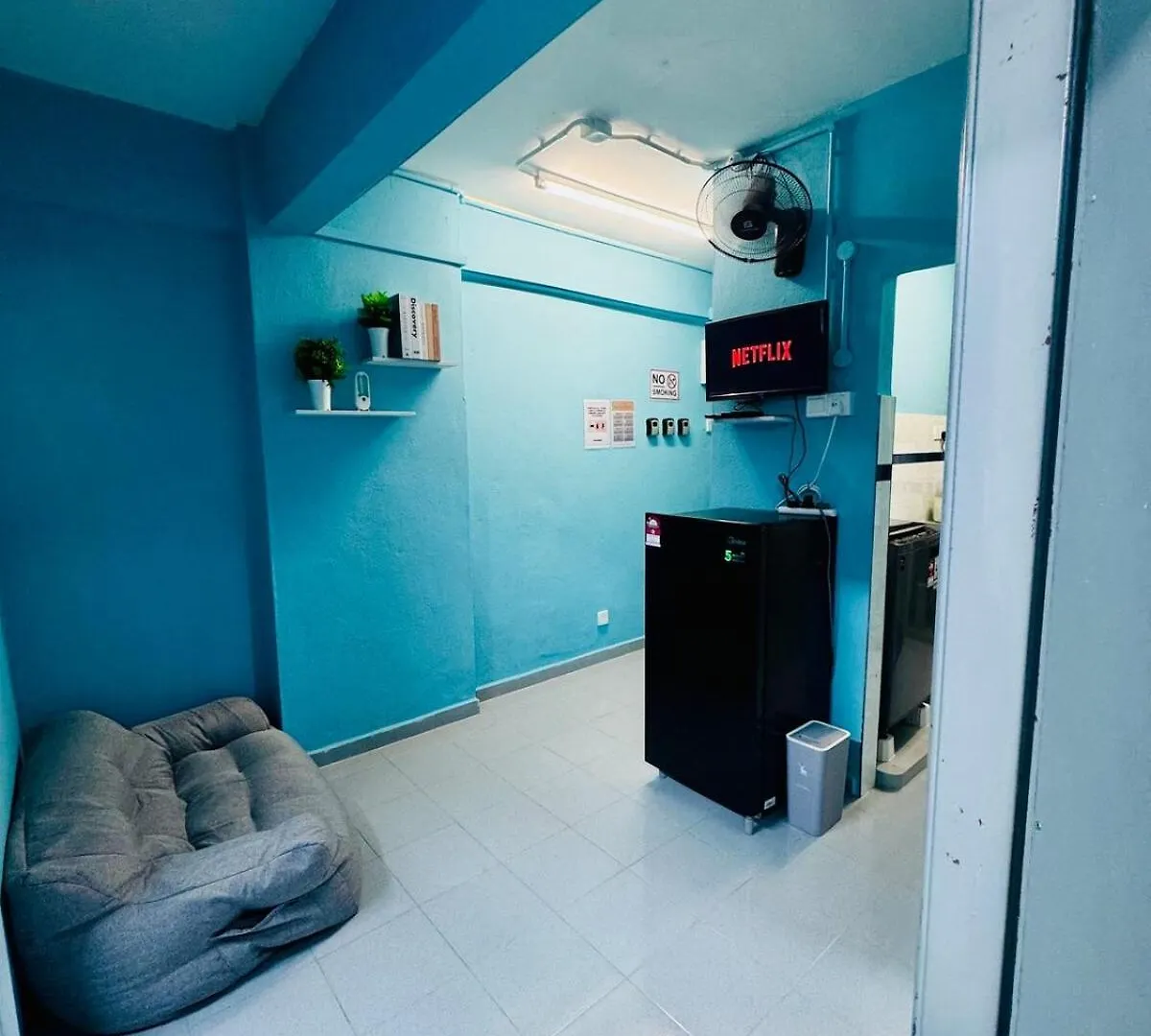 アパート ゲルゴル1Br 3Pax Near Usm Netflixアパートメント